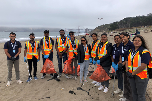 Students cleaning up at SF Beaches